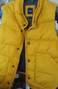 Like New 4T Baby Gap vests
